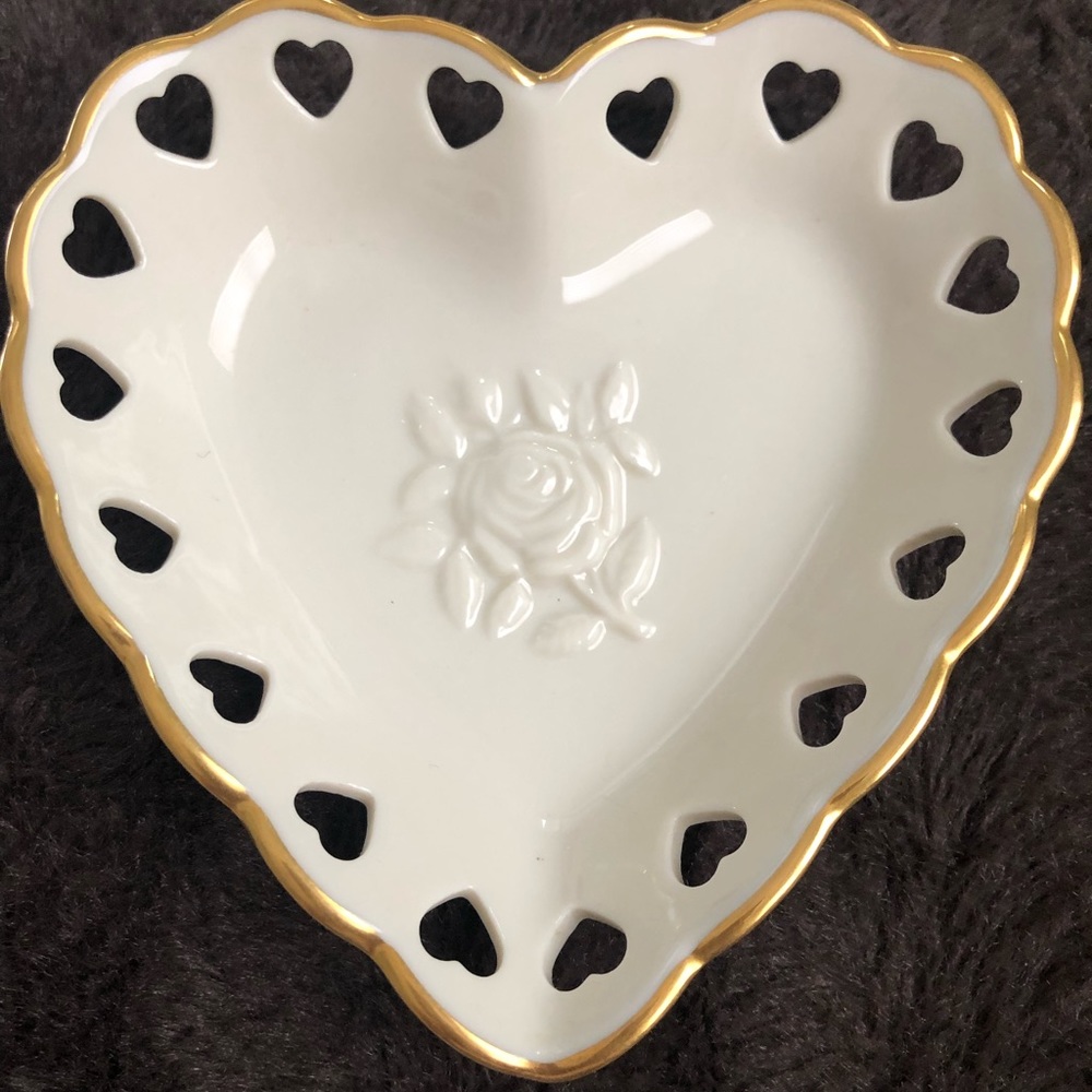 NWOT Vintage Lenox 24k Gold Rimmed China Heart Dish